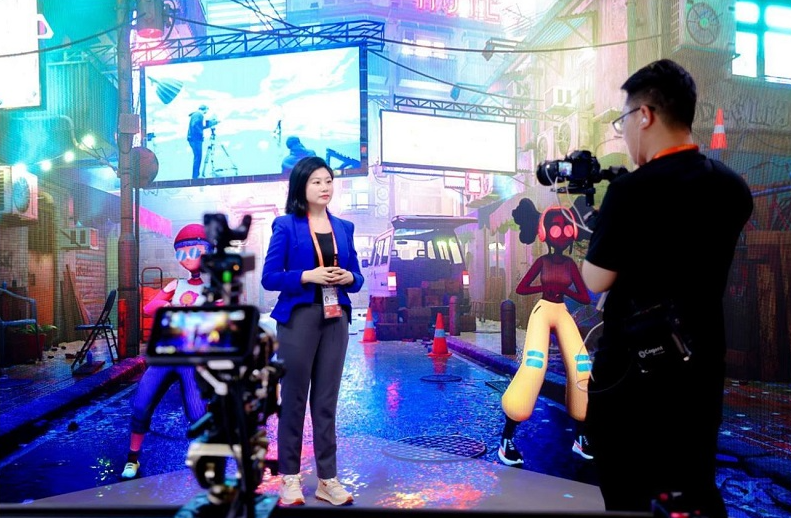 HTC VIVE携全新沉浸式生态赴进博之约 助力多行业共享XR创新成果-93913.COM-XR信息与产业服务